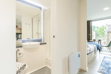 Classic Studio Plus at Venti House, 8 Grove Crescent Road, Stratford, London, E151NZ - Image 9